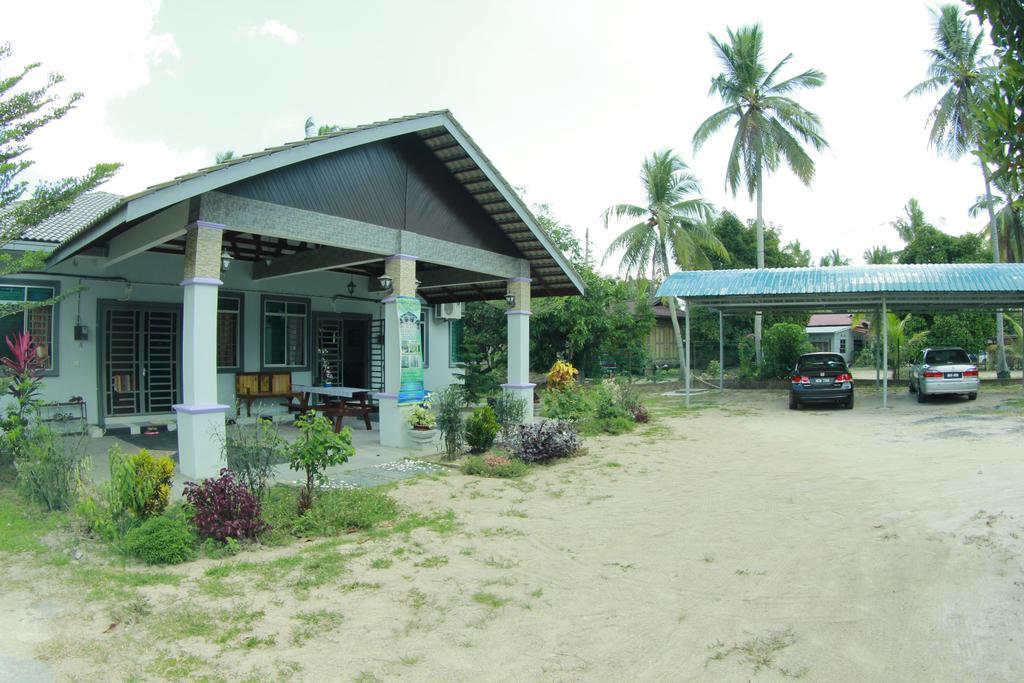 Twin Castle Homestay Kuala Pilah Exterior photo